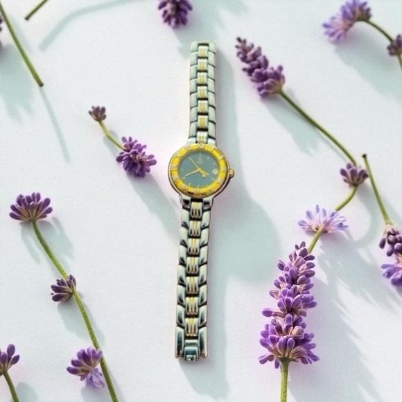 Fendi Accessories - Fendi vintage beautiful watch